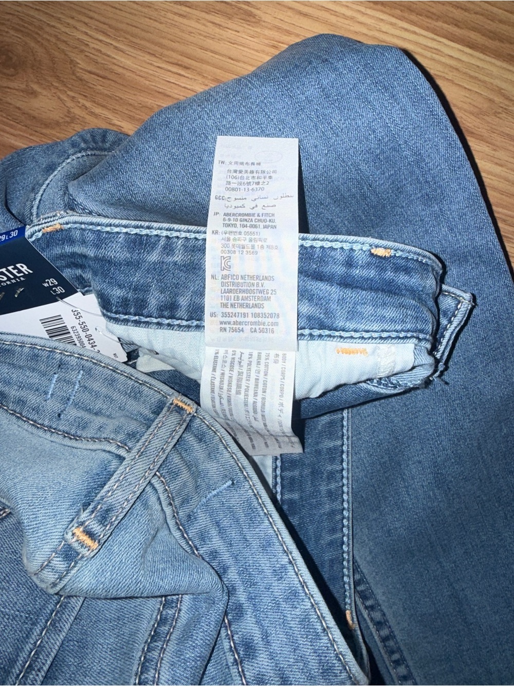 Hollister Light Blue Straight Leg Jeans - Picture 5 of 8